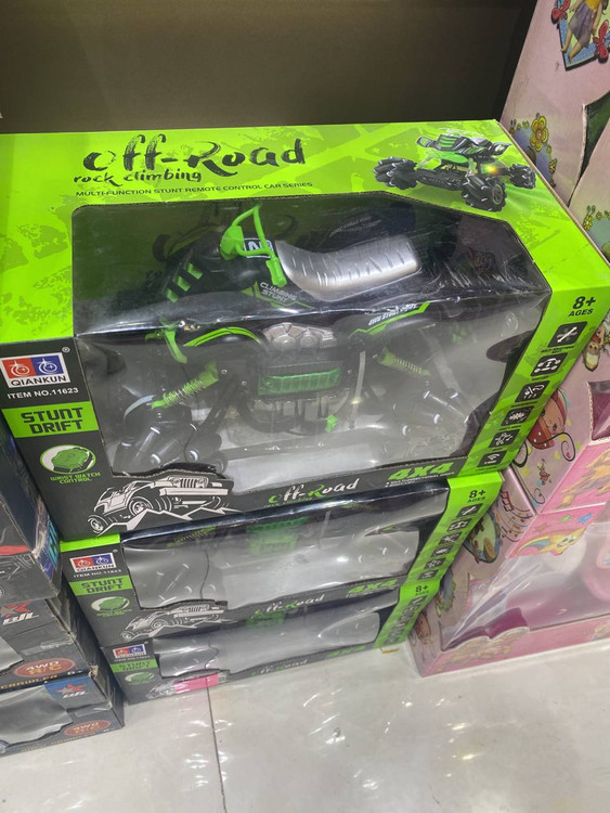 اسباب بازی های کنترلی