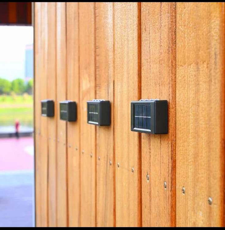 چراغ دیواری