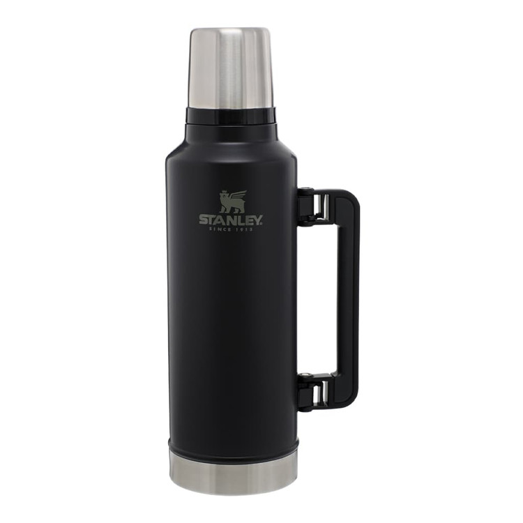 فلاسک استنلی مدل Stanley Legendary Classic Bottle 1.4L – همراهی ایدهآل برای سفر و ماجراجویی
