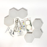 پنل LED دیواری هوشمند شش ضلعی مدل 8 تکه | نورپردازی مدرن و خلاقانه با کنترل هوشمند و حساس به صدا