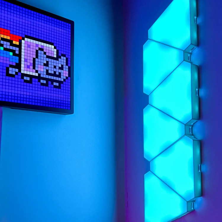 پنل LED دیواری هوشمند مثلثی: نورپردازی تعاملی با فناوری RGB-IC